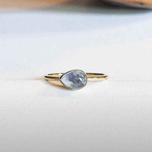 NWT Teardrop Moonstone Cab Stacking Ring - Picture 2 of 5